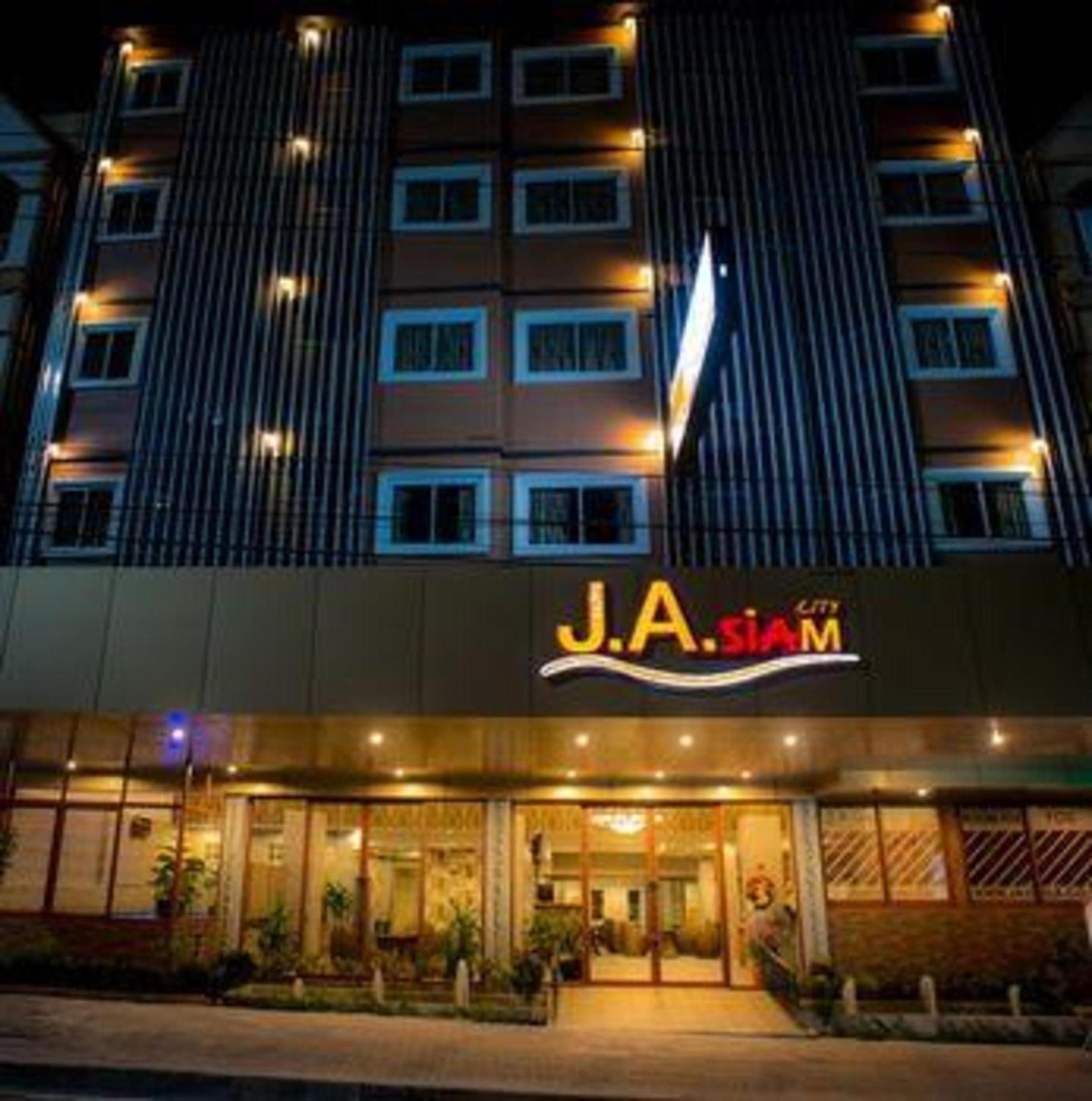 Collection O Ja Siam City Pattaya Esterno foto